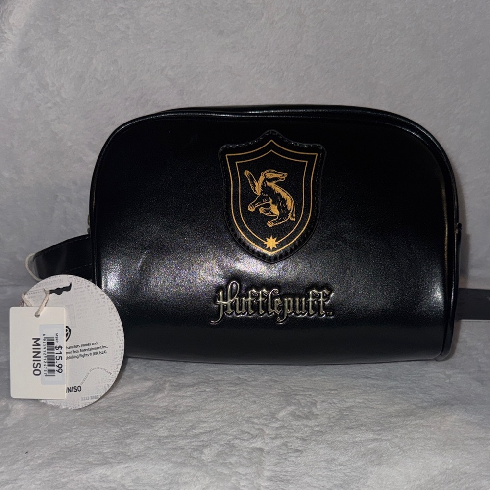 Hufflepuff Black makeup bag
